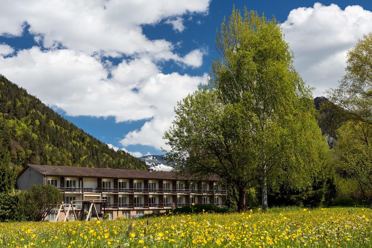 Neuhaus Golf- & Strandhotel Unterseen