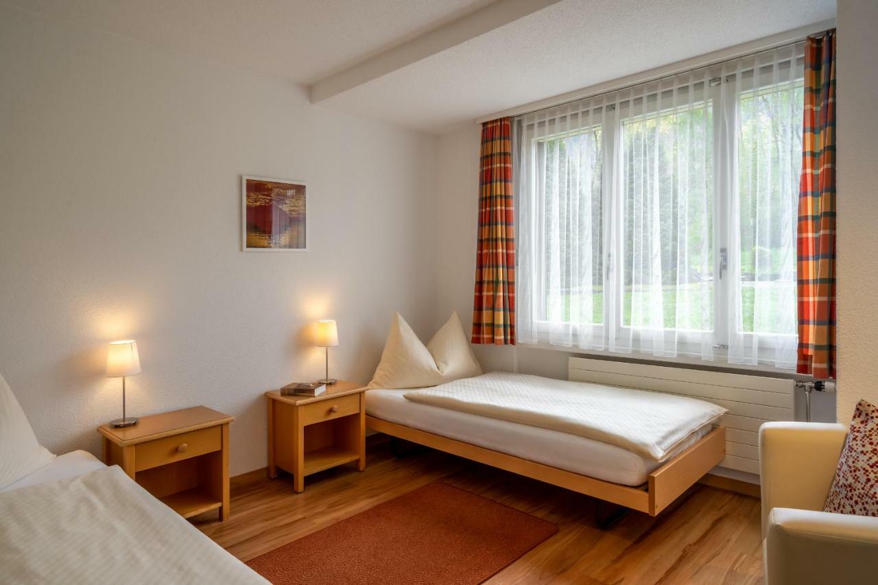 Neuhaus Golf- & Strandhotel Hotel Unterseen